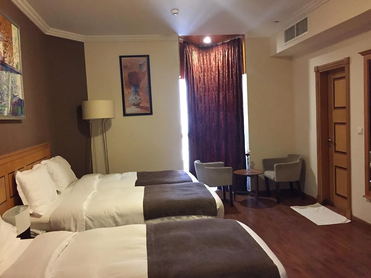 Al Thuria Grand Hotel Mekke