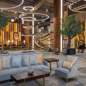 فندق ماريوت طريق المدينة